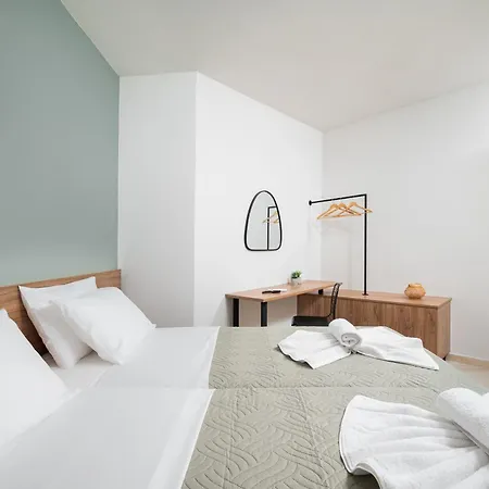 Apartamento Makas Seafront Sea View In *