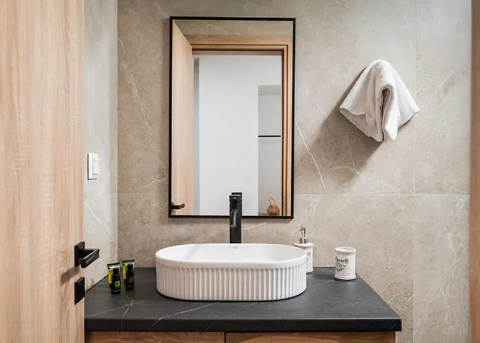 شقة Makas خيرسونِسوس